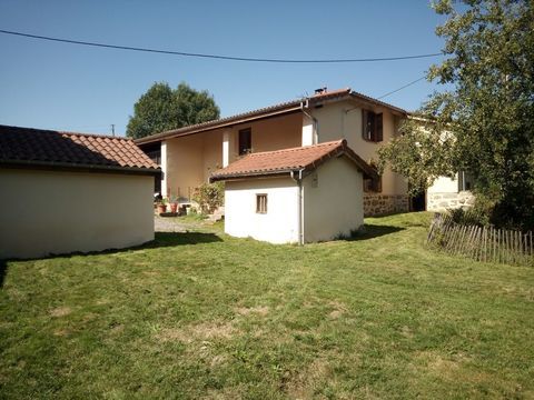   Ferme r�nov�e 130m2 avec d�pendances et garage Ferme - 5 pi�ce(s) - 130 m�