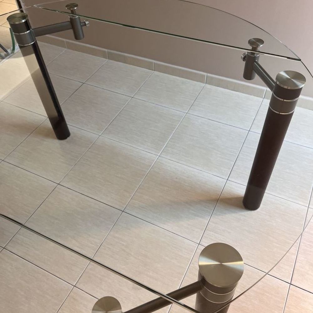 Table en verre Ronde ou rectangulaire selon besoin TBE Meubles