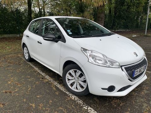 Peugeot 208 BUSINESS R' 1.4 HDI 68 FAP BVM5 BUSINESS R' 2013 occasion Rennes 35000