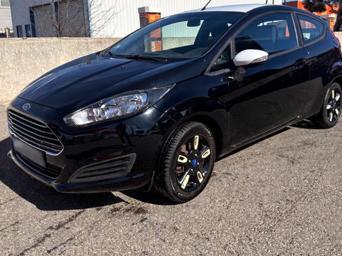 Ford Fiesta 1.0 EcoBoost 100 S&S Black 2015 occasion Istres 13800
