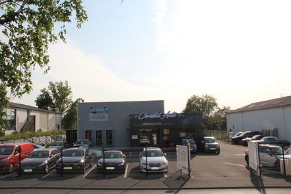 CHRISTAL AUTO, concessionnaire 19