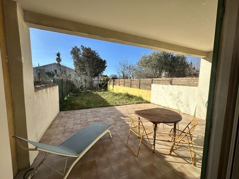   meubl�e appartement 2 pi�ces 43,24 m� �guilles (135 Appartement - 2 pi�ce(s) - 43 m�