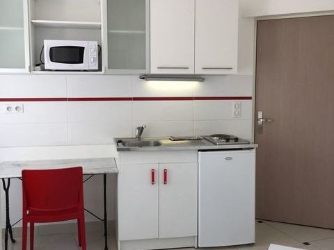   Epernay, agr�able studio meubl� Appartement - 1 pi�ce(s) - 18 m�