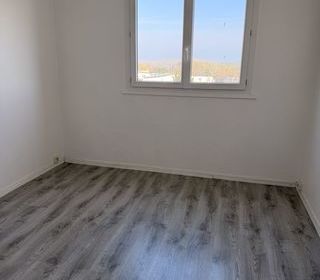  Appartement � louer 3 pi�ces 57 m�