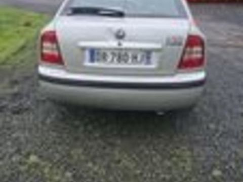 Octavia Tour 1.9 TDI 90 2005 occasion 59800 Lille