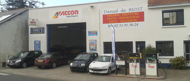 Garage de Buyst, concessionnaire 85