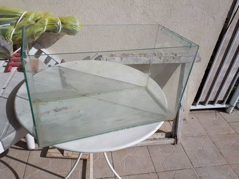 AQUARIUM 30 30540 Milhaud