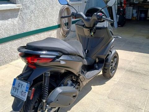 Scooter PIAGGIO 2024 occasion Urcuit 64990