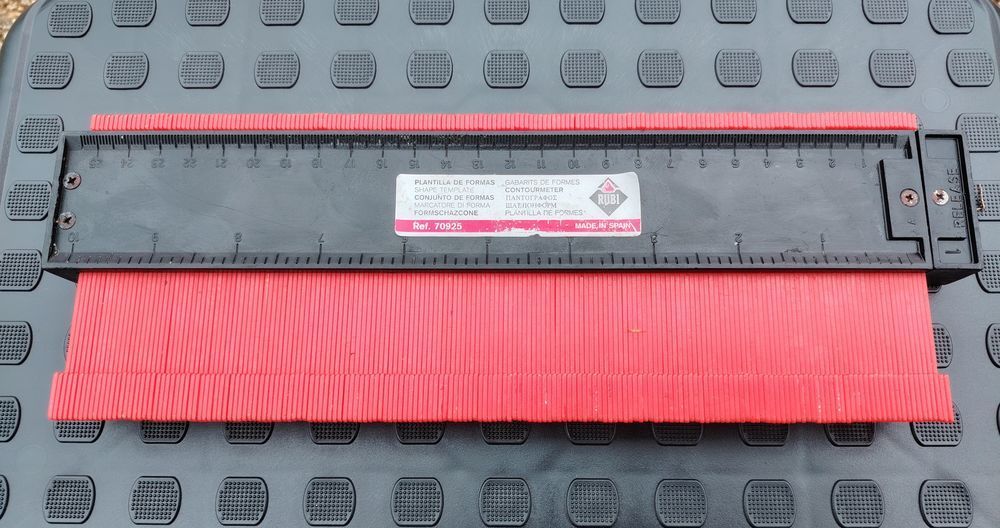 RUBI Gabarit de formes 70925 decoupe Bricolage