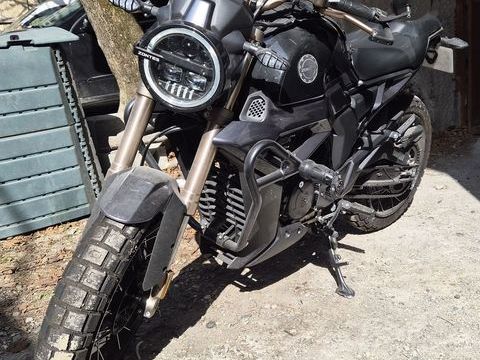 Moto ZONTES 2021 occasion Cruet 73800