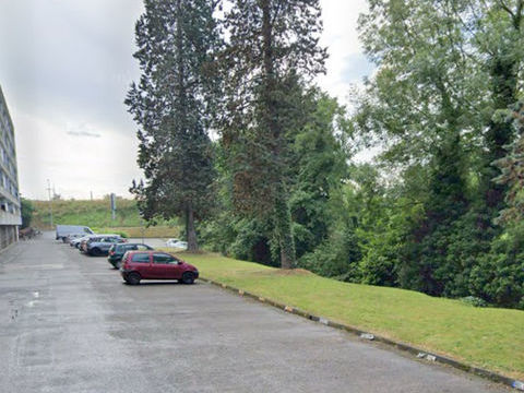  Parking / Garage � louer 10 m� Limoges