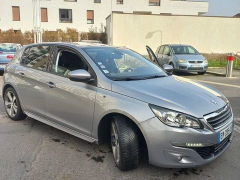 Peugeot 308 1.2 PureTech 110ch S&S BVM5 Access Business 2017 occasion Cr&eacute;teil 94000
