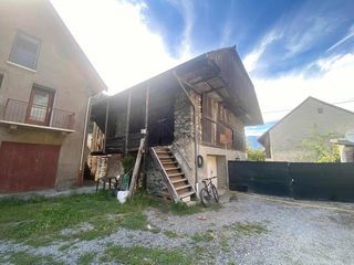  Remise / Grange � vendre 3 pi�ces 180 m�