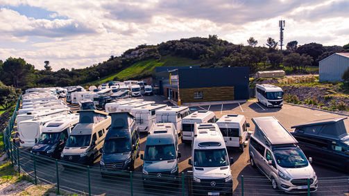 AVENIR CARAVANES , concessionnaire camping-car, caravane 30