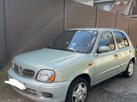 Nissan Micra 1.0i Confort 2002 occasion Wattrelos 59150