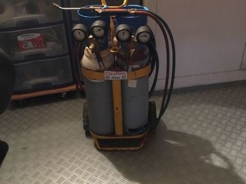 &Agrave; vendre poste de soudure 250 59510 Hem