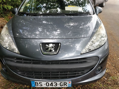 Peugeot 207 1.6 VTi 16V 120ch F&eacute;line 2007 occasion M&eacute;dis 17600