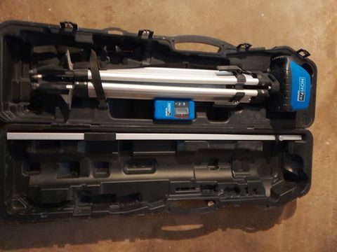 Niveau laser Novipro,neuf 450 46500 Gramat