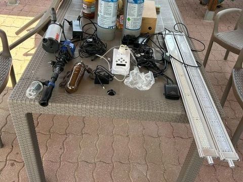 mat&eacute;riel pou poisson exotique 800 80400 Ham