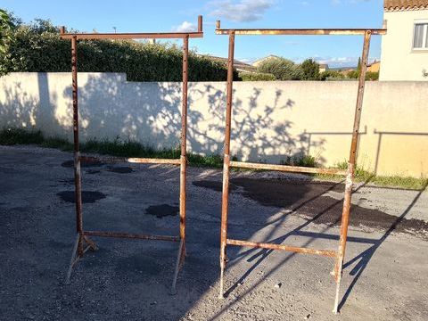 paire tr�teaux �chafaudage ma�on tube 49 mm 135 Saint-Jean-de-Fos (34)