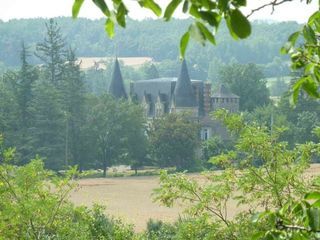  Ferme � vendre 9 pi�ces 17000 m�