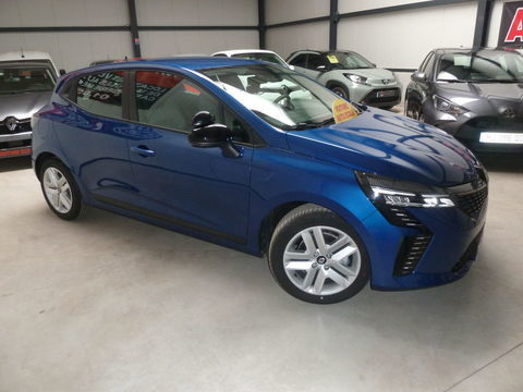 Renault Clio V Clio E-Tech full hybrid 145 GSR2 Evolution 2025 occasion Ennery 95300