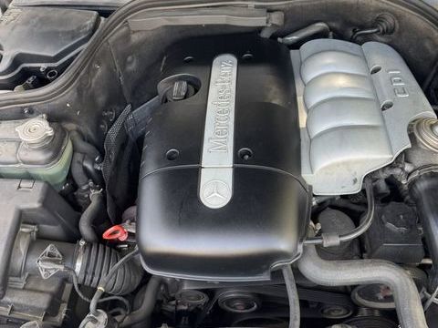 Pi&egrave;ces et &eacute;quipements Voiture Pi&egrave;ces et &eacute;quipements Voiture  occasion Clarensac 30870