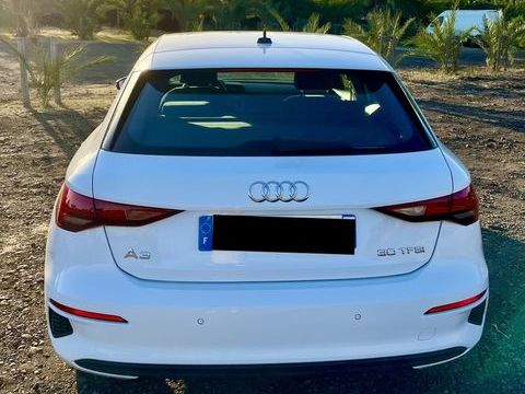 Audi A3 Sportback 30 TFSI 110 Design 2021 occasion Saint-Gilles Les Bains 97434
