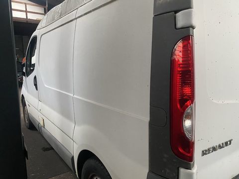 Renault Trafic Passenger L1H1 1000 kg - 2.5 dCi 150 FAP Authentique 2007 occasion Challans 85300