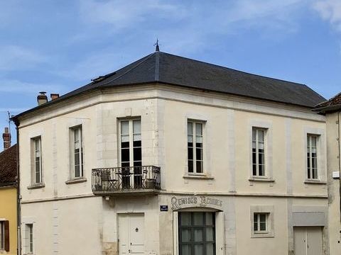   Relais de poste 1870 aux volumes exceptionnels Maison - 5 pi�ce(s) - 240 m�