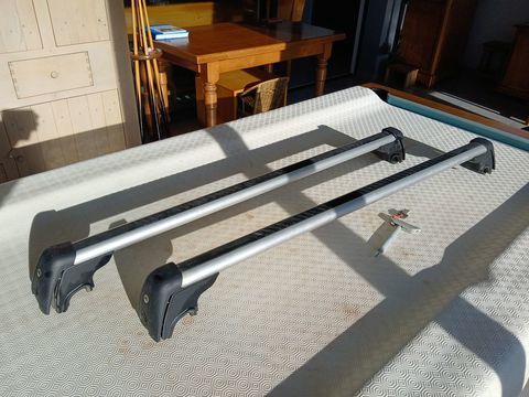 Pi&egrave;ces et &eacute;quipements Voiture Pi&egrave;ces et &eacute;quipements Voiture  occasion Courbouzon 39570