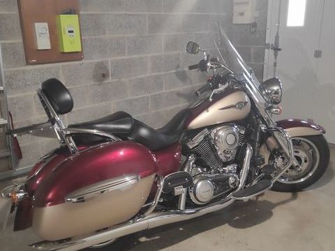 Moto KAWASAKI 2009 occasion Plestan 22640