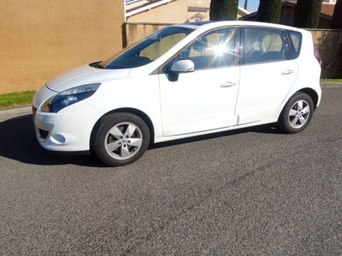 Renault Sc&eacute;nic III 2010 occasion Sassenage 38360