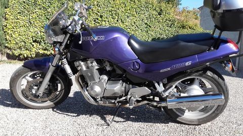 Moto SUZUKI 1996 occasion Cheval-Blanc 84460