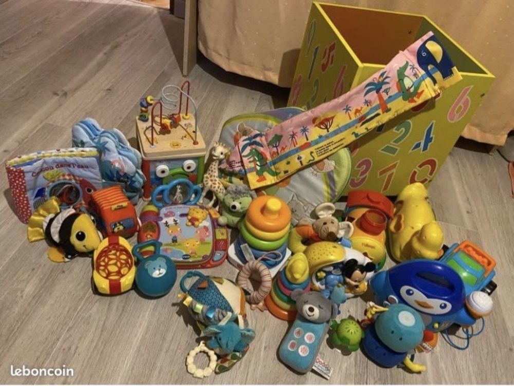 Lot de jouets pour petits Jeux / jouets