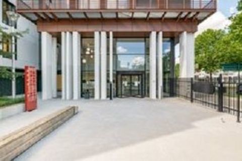 Acc&egrave;s tout inclus &agrave; des espaces de bureau professionnels pour 4 personnes &agrave; Montevrain Gare Val d'Europe  1489 77144 Chalifert