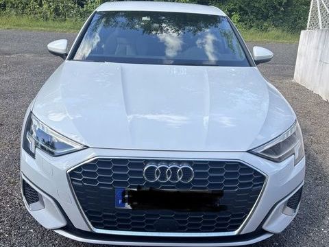 Audi A3 Sportback 40 e-tron 204 S tronic 6 Design Luxe 2021 occasion Cahors 46000