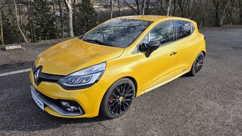 Renault Clio IV Clio 1.6 Turbo 220 EDC RS Trophy 2018 occasion Gap 05000
