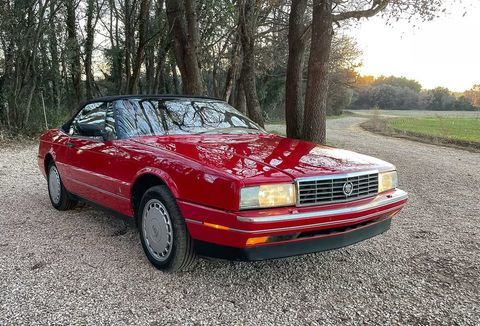 Cadillac Allante A 1991 occasion Stadtbredimus, Luxembourg 