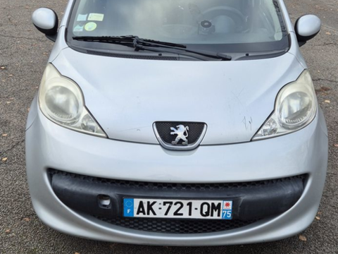 Peugeot 107 1.0e 12V 68ch 2-Tronic Trendy 2005 occasion Lambersart 59130