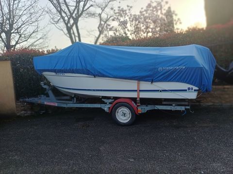 Bateaux &agrave; moteur P&ecirc;che-promenade 2000 occasion Saint-Cyr-au-Mont-d'Or 69450