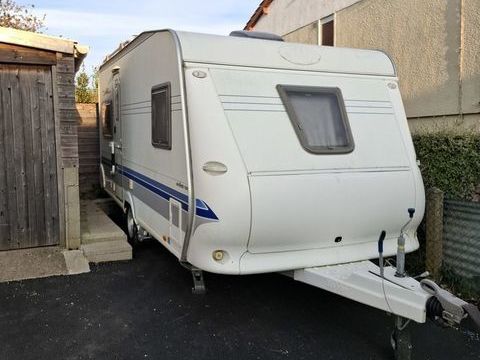 HOBBY Caravane 2006 occasion Saint-Germain-du-Puy 18390