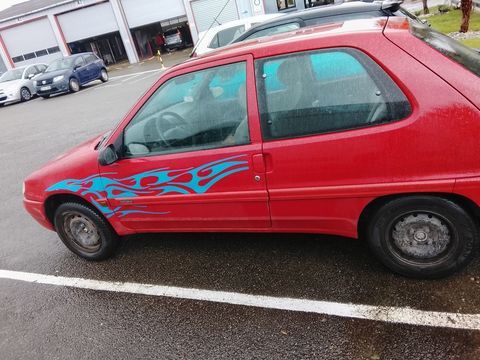 Citro&euml;n Saxo 1.1i SX 1998 occasion La Br&ucirc;latte 53410