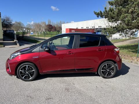 Toyota Yaris Hybride 100h Collection 2017 occasion Poissy 78300