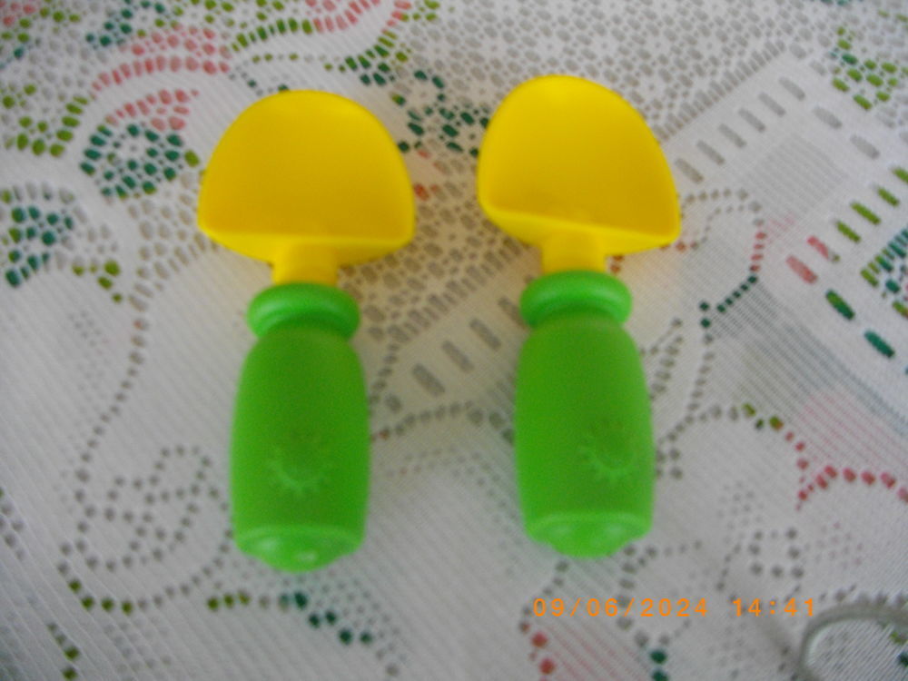 KIT DU PETIT JARDINIER POUR ENFANT - (NEUF) Jeux / jouets