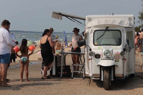 Camion magasin Camion magasin 2017 occasion Arcachon 33120