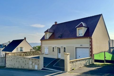   Maison 134 m2 + sous sol + grenier  Maison - 8 pi�ce(s) - 134 m�