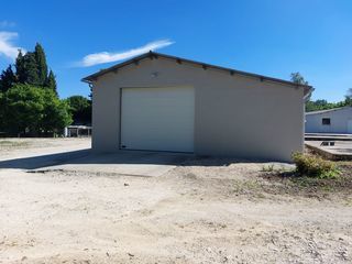  Atelier � vendre 3 pi�ces 323 m�