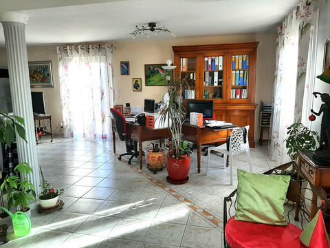   Glatigny - Grande maison ann�e 2002, avec 5 chambres,  Maison - 8 pi�ce(s) - 240 m�