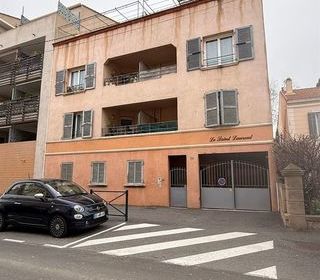  Immeuble � vendre 365 m�